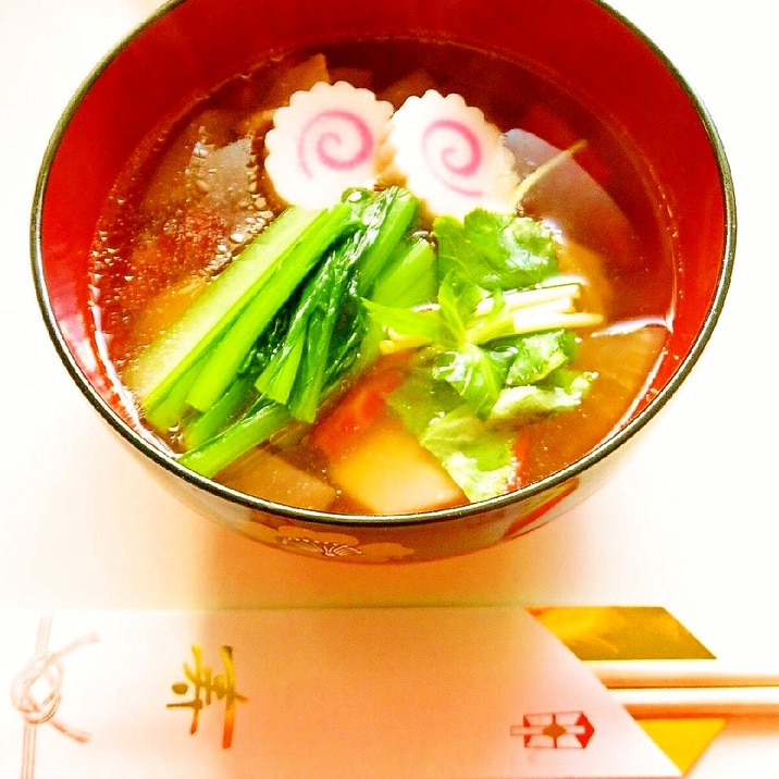 簡単 我が家の野菜たっぷり関東 東京 風お雑煮 レシピ 作り方 By Hirokoh ひろこぉ 楽天レシピ